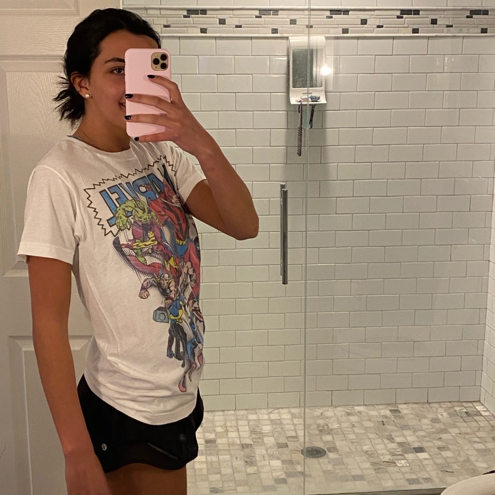 Graphic tee - Picture 2 of 2